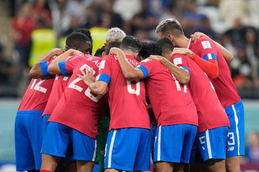 Tréner Kostariky je hrdý na svoje mužstvo: Môžeme odísť so vztýčenou hlavou