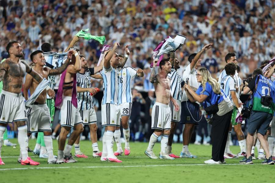 Argentina se mete en semifinales Argentina se mete en semifinales
