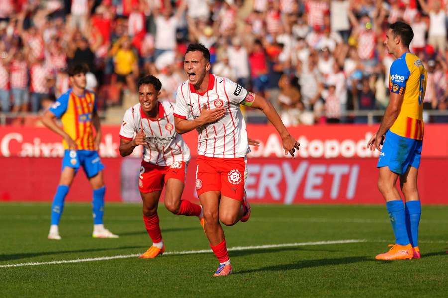 Arnau celebra el gol del Girona