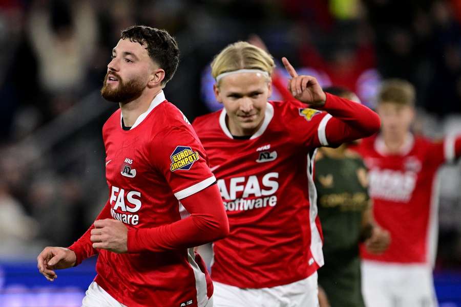 AZ's Mees de Wit (L) and Matej Sin celebrating the former's goal against FC Utrecht AZ's Mees de Wit (L) and Matej Sin celebrating the former's goal against FC Utrecht