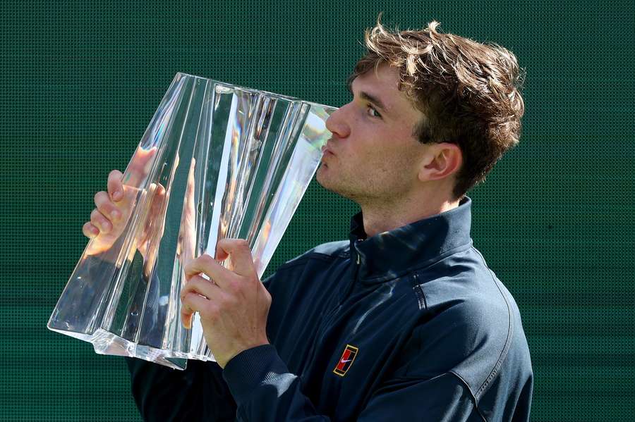 Tennis Tracker: 