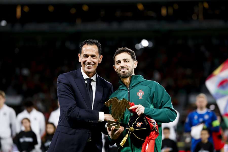 Bernardo Silva uhonorowany przed meczem w Lizbonie