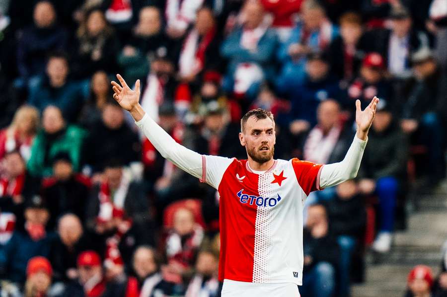 Tomáš Chorý byl v duelu s Plzní vyloučen.