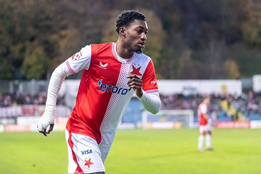 Muhammed Cham v dresu Slavie.