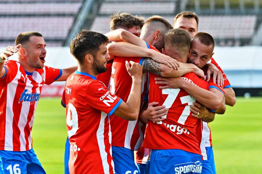 Fotbalisté Zbrojovky Brno si zajistili postup do Chance Ligy.