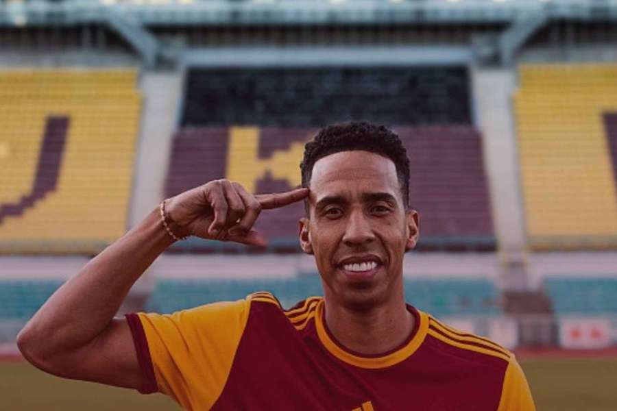 Kolumbijský záložník Jhon Mosquera bude na jaře pomáhat Dukle v boji o záchranu.