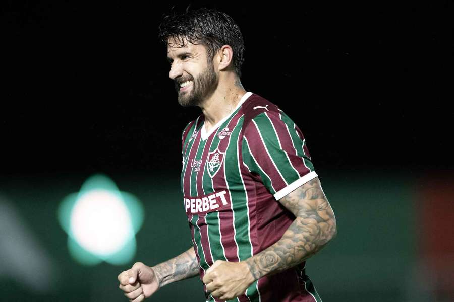 Everaldo marcou pela primeira vez desde agosto do ano passado Everaldo marcou pela primeira vez desde agosto do ano passado