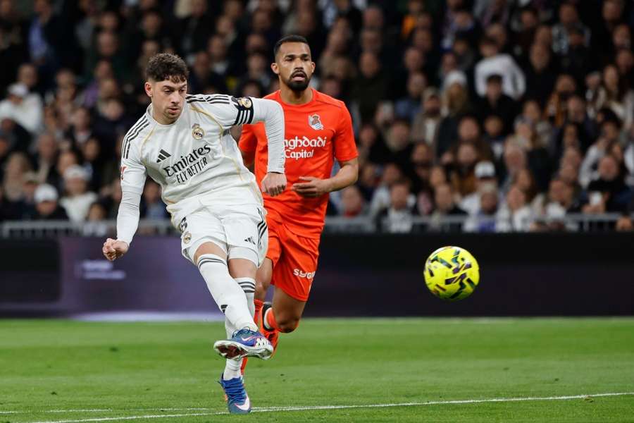 Fede Valverde, en el momento de su disparo que generó el 3-1
