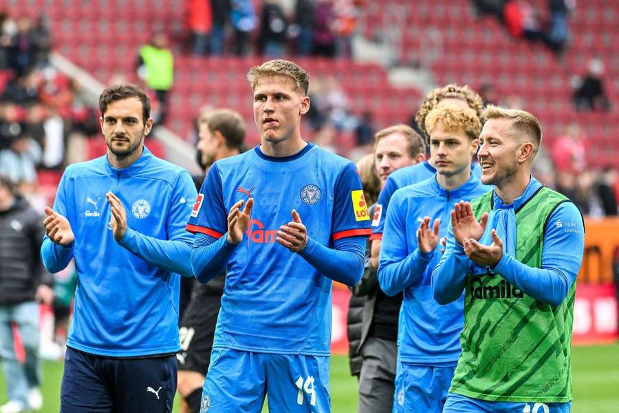 Nach Siegen gegen Gladbach und Augsburg hat Kiel neue Hoffnung geschöpft