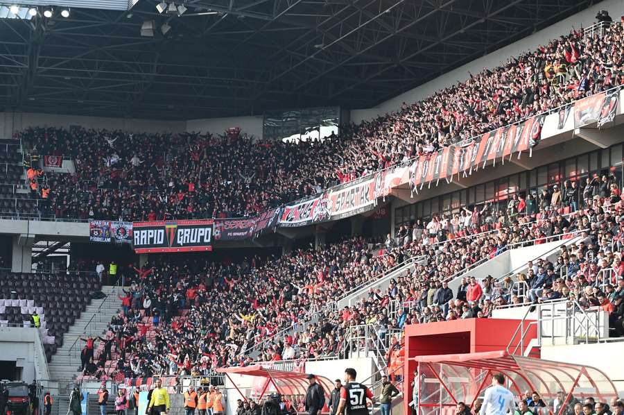 Záujem bol aj o derby medzi Trnavou a Slovanom.