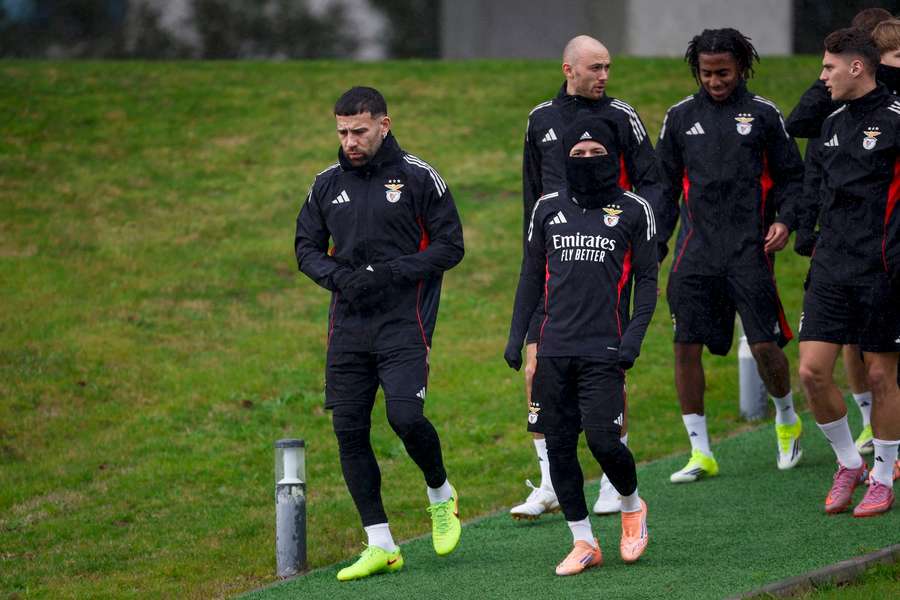 Otamendi no treino desta terça-feira do Benfica Otamendi no treino desta terça-feira do Benfica