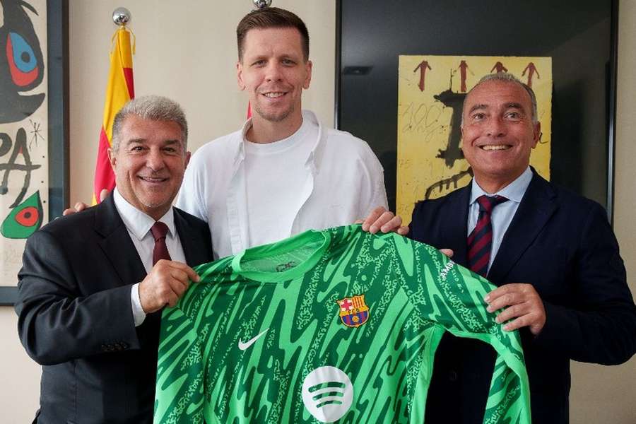 Szczesny apresentado oficialmente no Barcelona