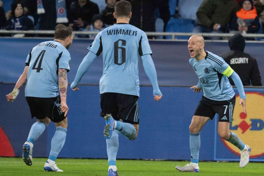 Belasí cestujú do Skopje s cieľom získať dôležité tri body. Belasí cestujú do Skopje s cieľom získať dôležité tri body.