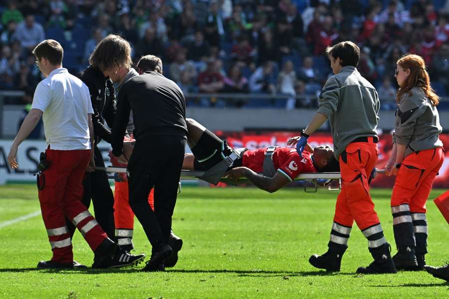 Beinbruch: Hannovers Ngankam fällt lange aus