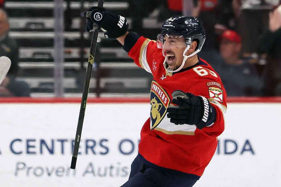 NHL roundup: Brad Marchand reaches 1,000 career points, Schaefer continues to stun everyone NHL roundup: Brad Marchand reaches 1,000 career points, Schaefer continues to stun everyone