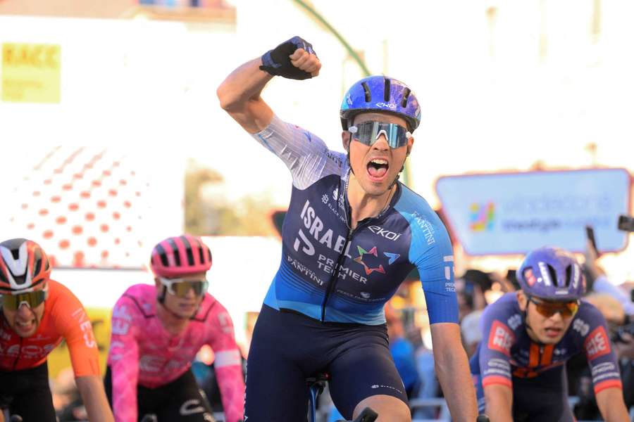 Ethan Vernon, ciclista británico
