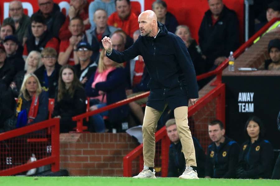 Ten Hag watches on against Wolves