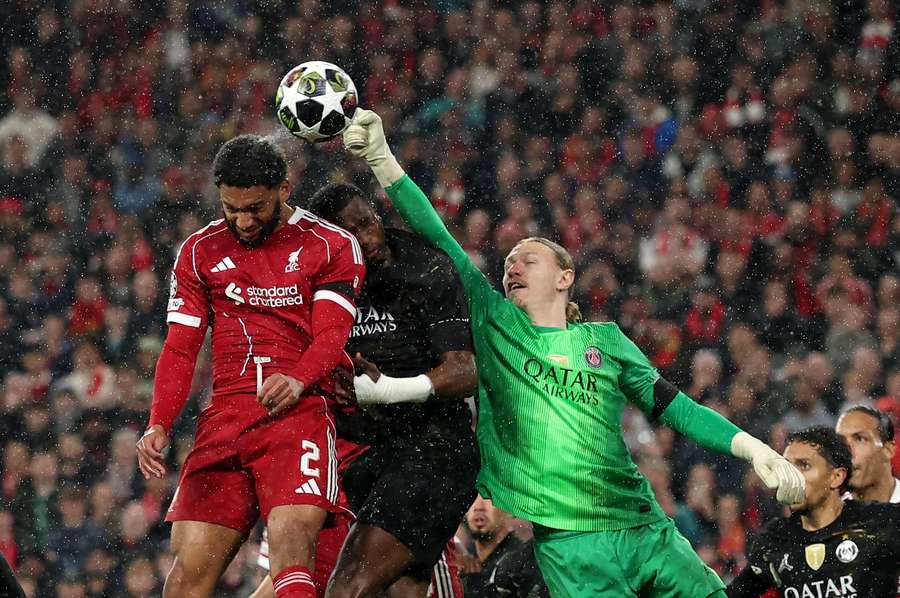 Petit unimpressed by PSG for victory at Liverpool Petit unimpressed by PSG for victory at Liverpool