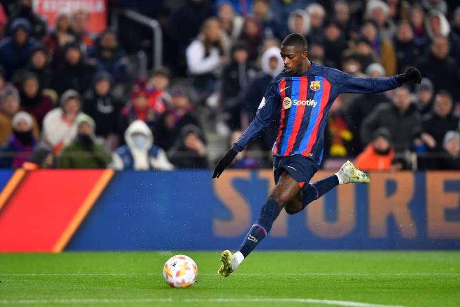 Tres o cuatro semanas de baja para Dembélé: peligra el duelo contra el Manchester United