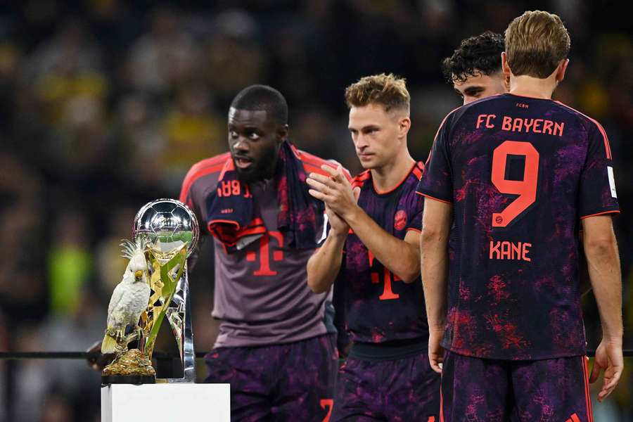 Les Bavarois après leur victoire en Supercoupe d'Allemagne. Les Bavarois après leur victoire en Supercoupe d'Allemagne.