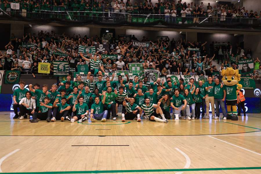 Sporting derrotou o FC Porto e sagrou-se tricampeão nacional de Andebol