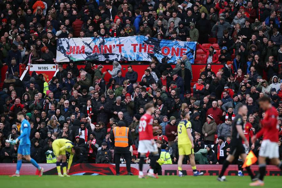 Starmer dénonce les propos sur les immigrés de Ratcliffe, copropriétaire de Manchester United