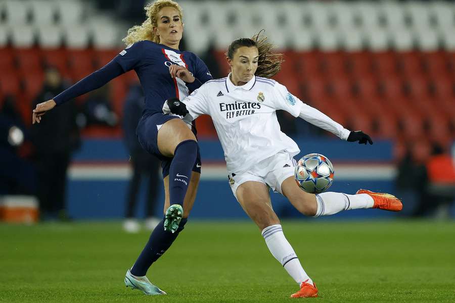 Weir has ruptured the anterior cruciate ligament in her left knee