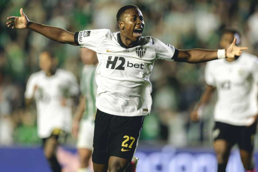 Minda fez, no fim, o gol da classificação atleticana Minda fez, no fim, o gol da classificação atleticana