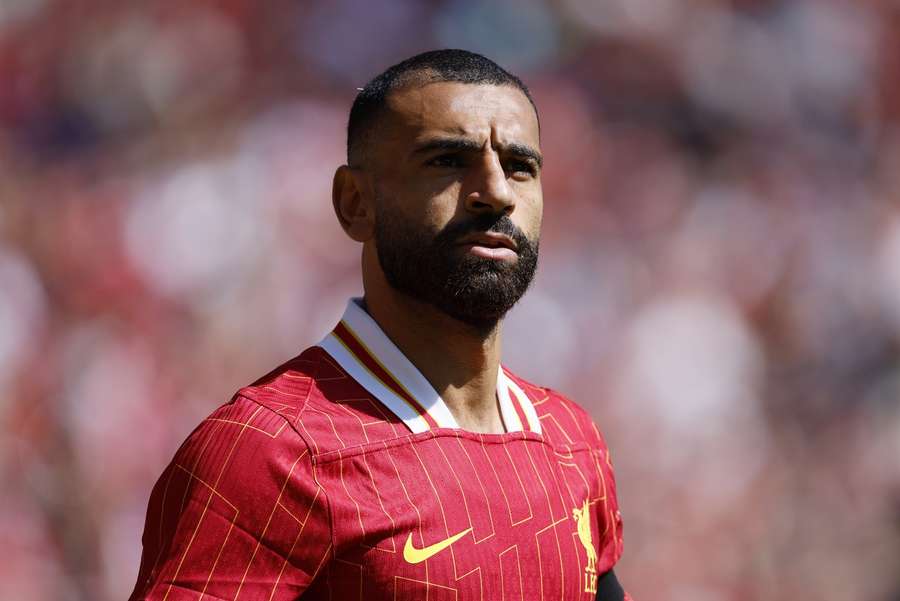 Salah está de visual novo para mais uma temporada no Liverpool