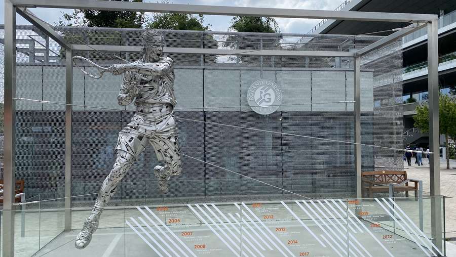 A estátua de Rafael Nadal foi inaugurada em 2021