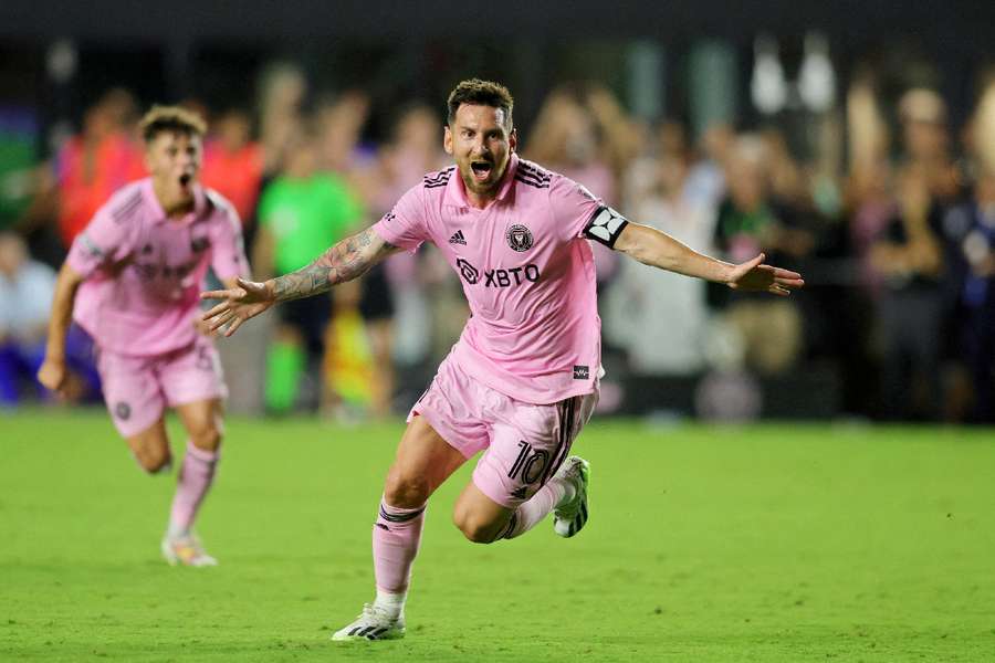 Messi scored a last minute freekick on his debut