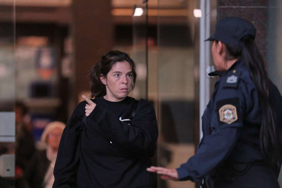 Dalma Maradona, una de las hijas de Diego Armando, entrando en la sede judicial