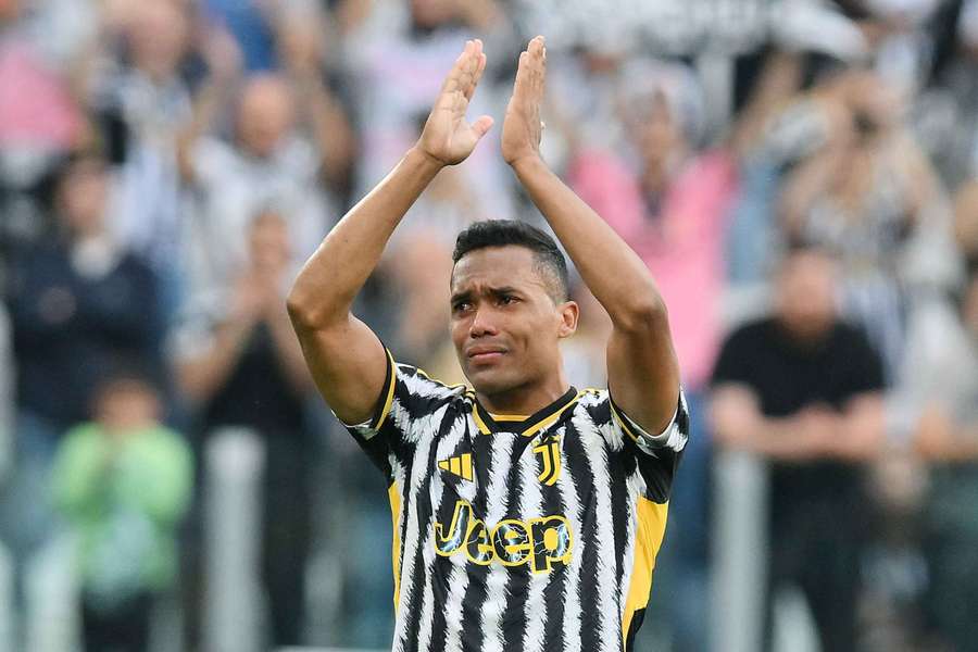 Voormalige Juventus-verdediger Sandro keert na 13 jaar terug naar Brazilië