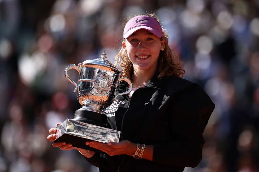 Mirra Andreeva conquistou o seu primeiro título de Grand Slam em Roland Garros Mirra Andreeva conquistou o seu primeiro título de Grand Slam em Roland Garros