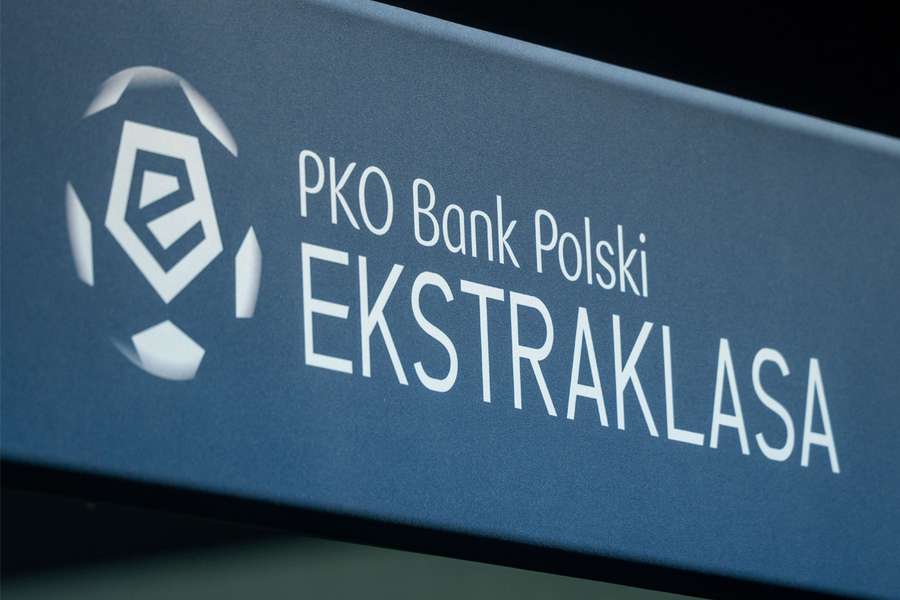 Zmiany w Ekstraklasie 2026/27: Nowe przepisy, usprawniony VAR i półautomatyczny spalony