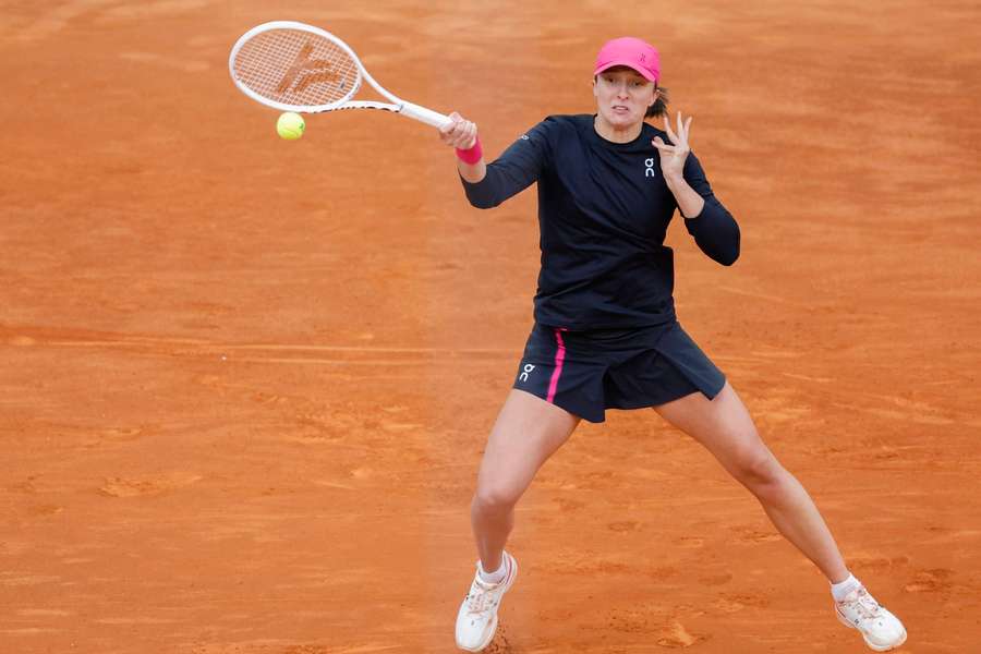 Świątek wygrała z Xiyu Wang i awansowała do trzeciej rundy turnieju w Madrycie