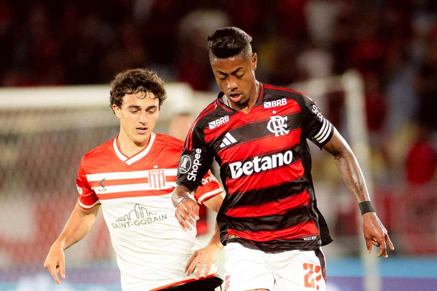 Estudiantes quer virar o jogo e eliminar o Flamengo em La Plata