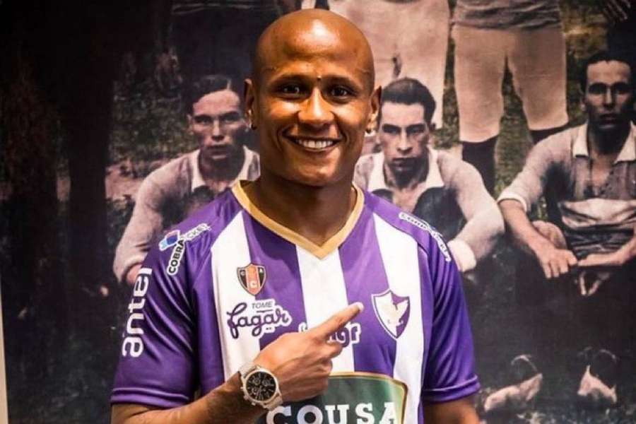 Mathías Acuña foi encontrado sem vida no quarto de hotel