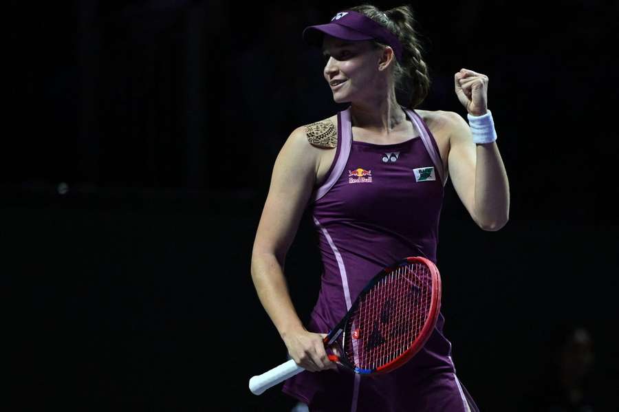 Rybakinová má za sebou náročnou sezonu. Rybakinová má za sebou náročnou sezonu.