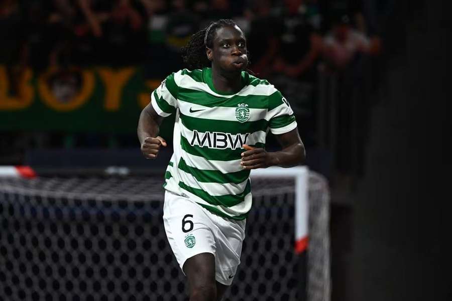 Zicky Té ao serviço do Sporting Zicky Té ao serviço do Sporting