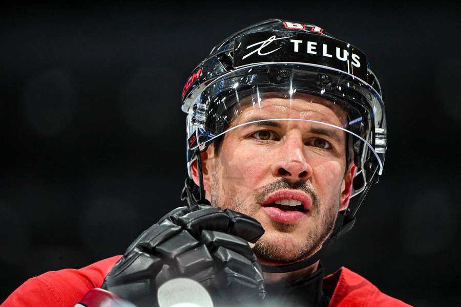 Crosby bude asistentom Celebriniho.