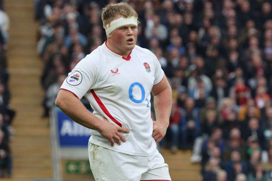 Fin Baxter has been named to start against the All Blacks at Twickenham on Saturday