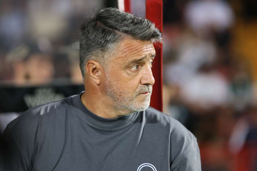 Manuel Tulipa em grande na Arménia