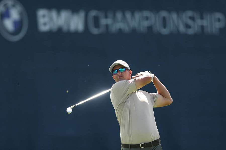 L'Australien Adam Scott a pris la tête du BMW Championship après le 2ᵉ tour vendredi. 