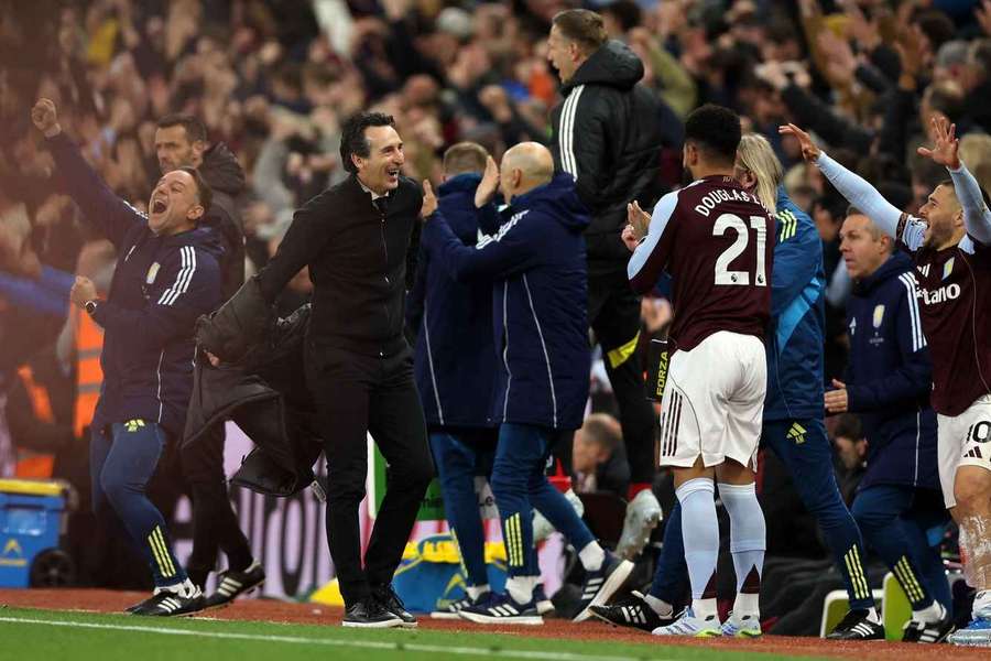 Unai Emery a jeho tím zabojujú o trofej vo finále Európskej ligy. Unai Emery a jeho tím zabojujú o trofej vo finále Európskej ligy.