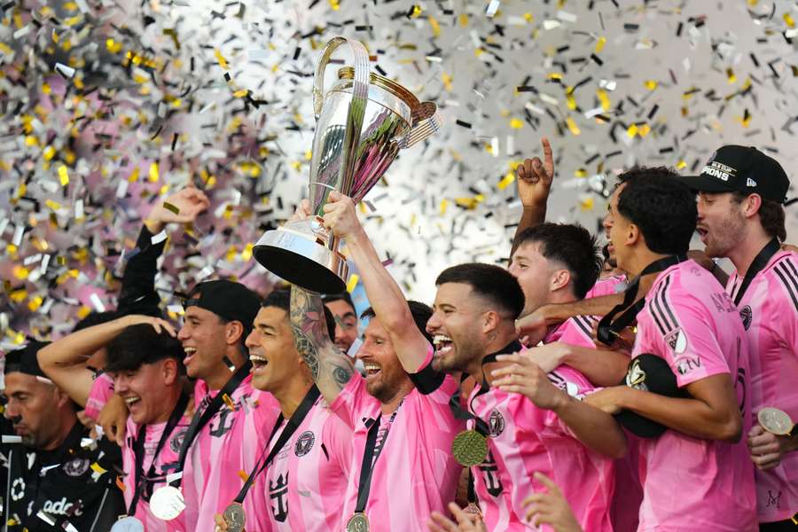 Lionel Messi lifts the MLS Cup Lionel Messi lifts the MLS Cup
