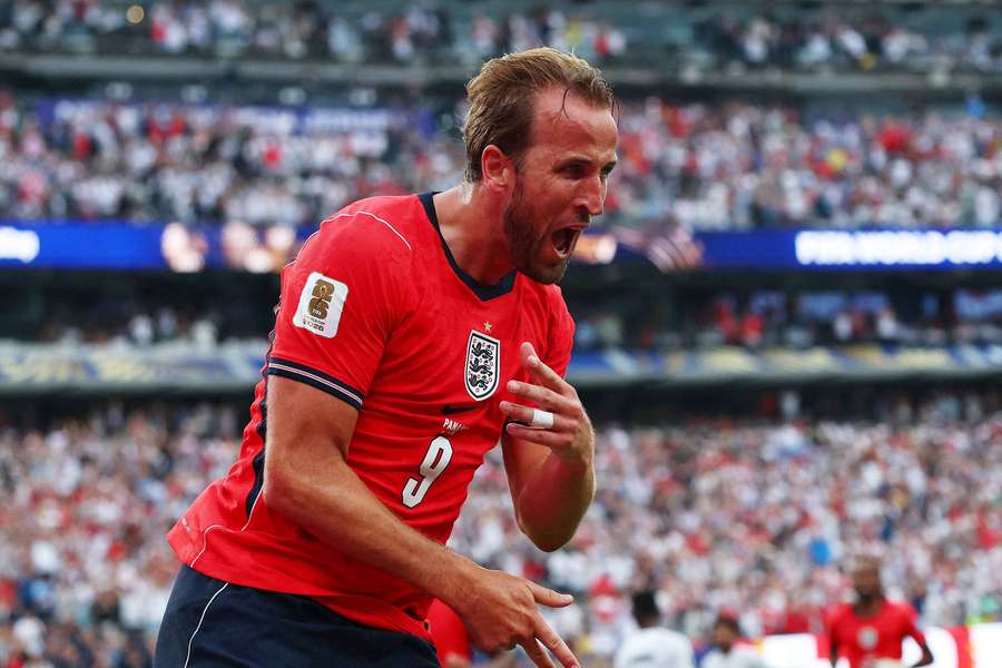 Kane by měl setrvat v Bayernu. Kane by měl setrvat v Bayernu.