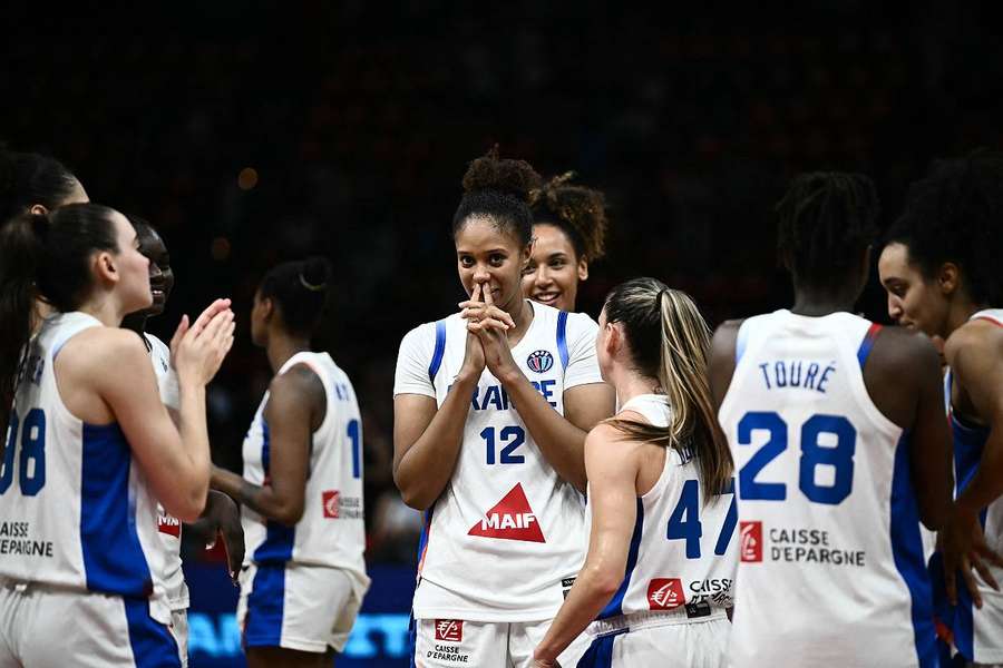 Victorieuse de la Grèce (92-56), l'équipe de France a décroché son ticket pour les quarts de finale.