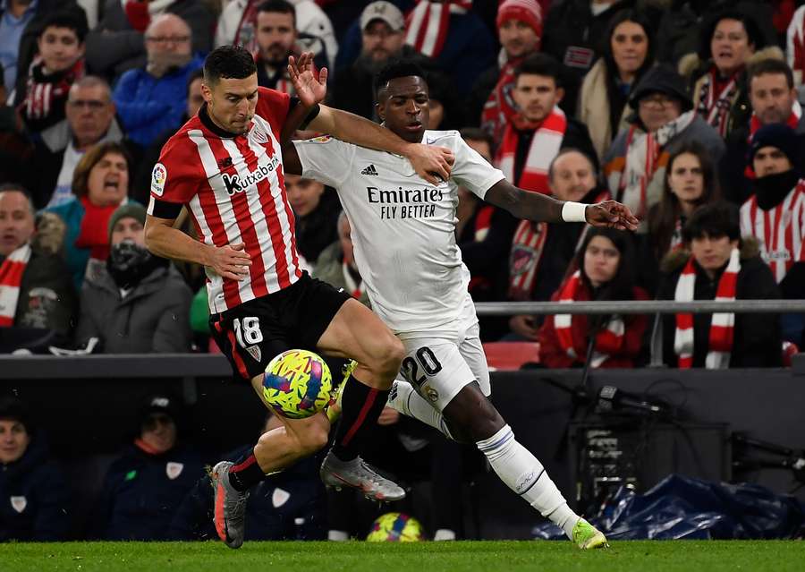 Vinicius Junior volvió a ser objeto de numerosas faltas contra el Athletic Club