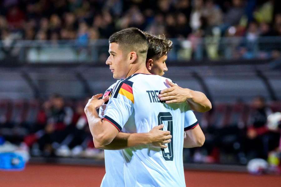 Nicolo Tresoldi steuert auf den Rekord von Pierre Littbarski hin. Nicolo Tresoldi steuert auf den Rekord von Pierre Littbarski hin.
